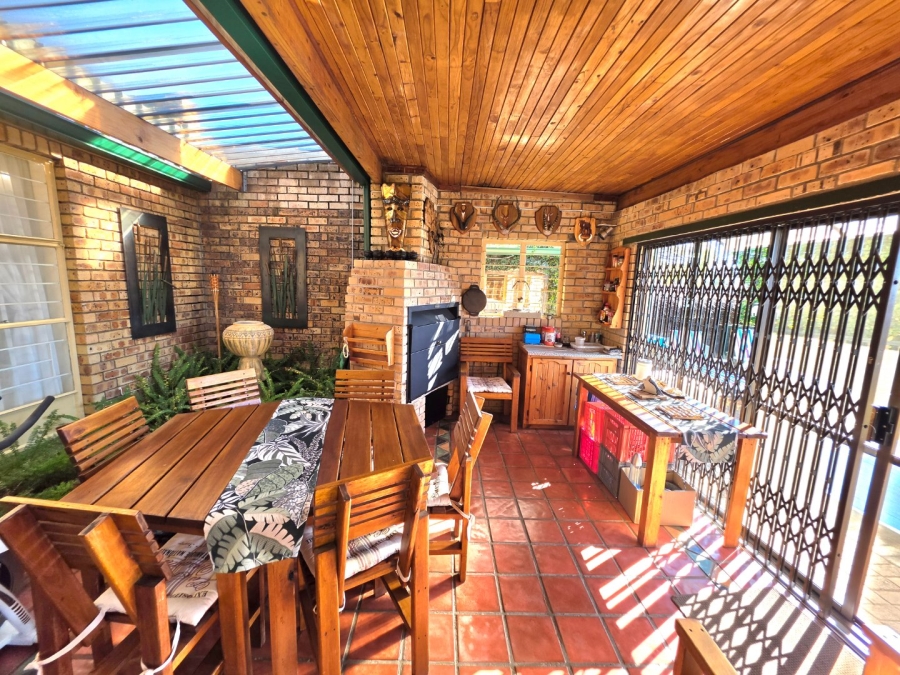 5 Bedroom Property for Sale in Panorama Free State